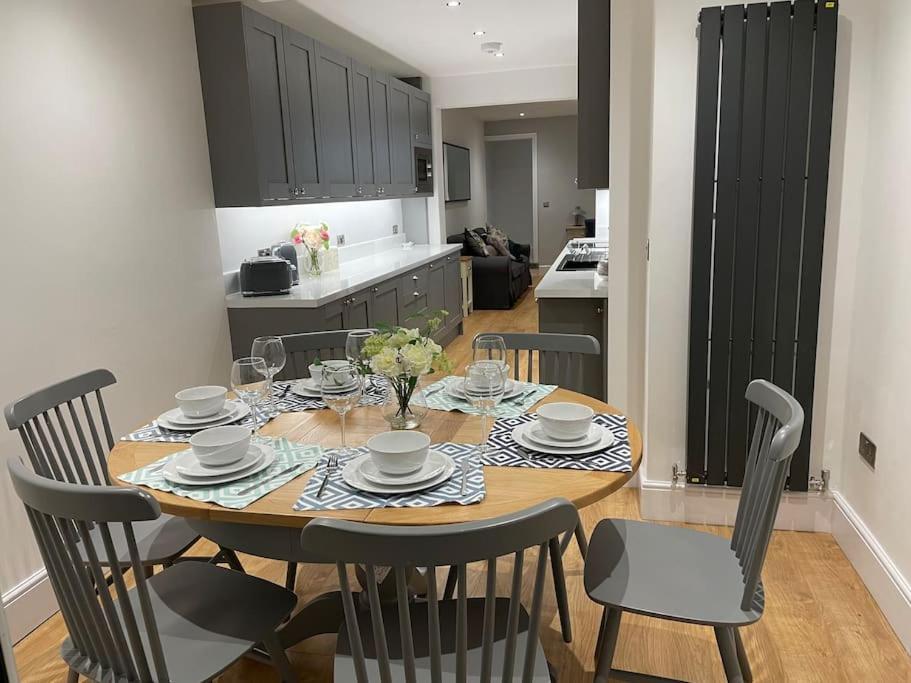 May Cottage In Stratford Upon Avon Экстерьер фото